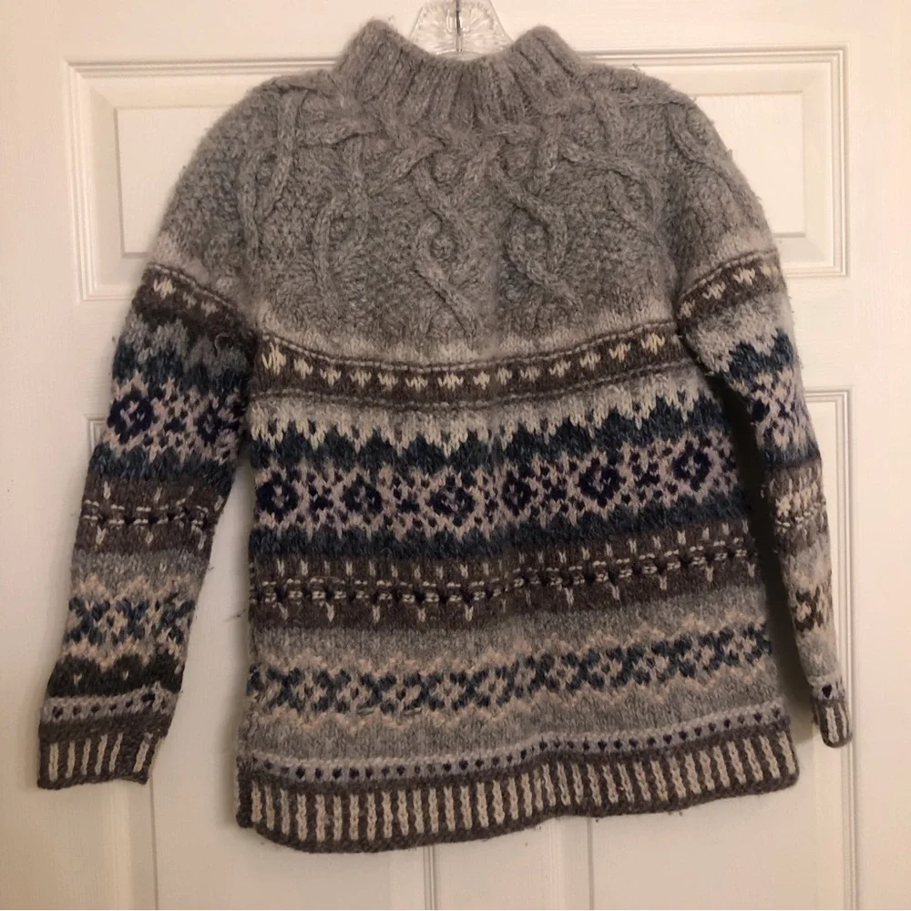 Hand made 100% wool sweater - Picture 1 of 2